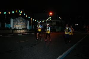 BIB: 
                            <button type="button" onclick="openModal(26233571)" class="btn btn-primary btn-sm float-right btn-popup" data-toggle="modal" data-target=".modal-high-quality">
                        <i class="fas fa-shopping-cart"></i> Add to Cart
                    </button>
                                            <button type="button" onclick="isThisMe(26233571, true)" class="btn btn-success btn-sm float-right btn-popup btn-isme hidden" data-toggle="tooltip" data-placement="bottom" title="นี่คือรูปของคุณใช่ไหม คลิกที่นี่เพื่อเอาเข้าอัลบั้ม">
                        <i class="fas fa-plus"></i> Add to album
                    </button>
                    <button type="button" onclick="isThisMe(26233571, false)" class="btn btn-warning btn-sm float-right btn-popup btn-isnotme hidden">
                        <i class="fas fa-ban"></i> Remove from album
                    </button>